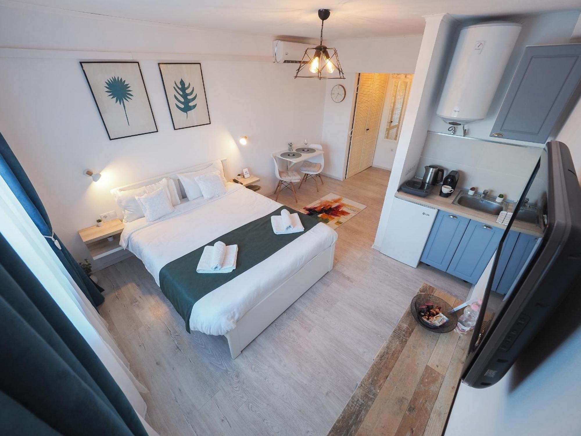 Holiday Studio Sibiu - Central, Cozy & Self Check-In Exterior photo