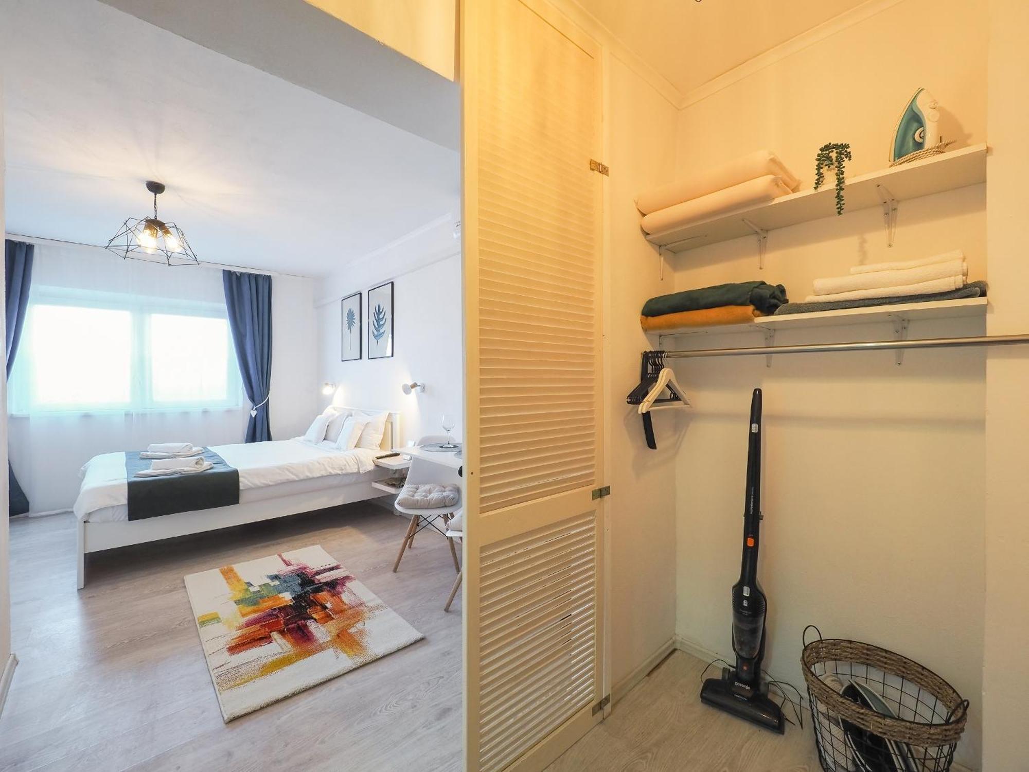 Holiday Studio Sibiu - Central, Cozy & Self Check-In Exterior photo