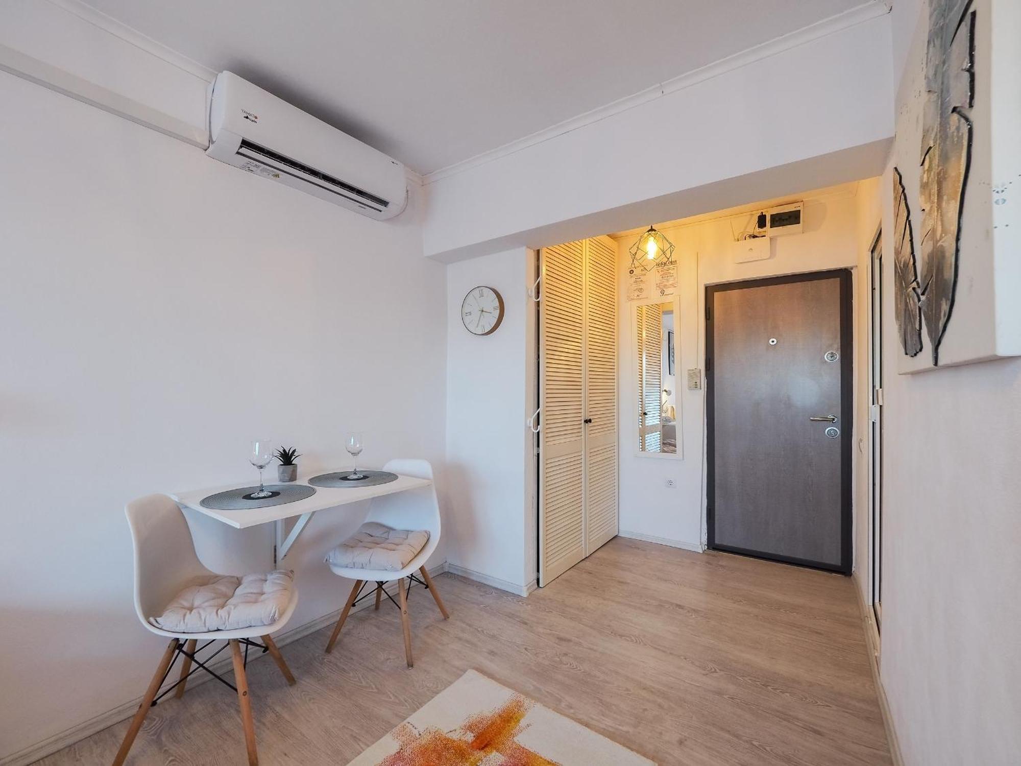 Holiday Studio Sibiu - Central, Cozy & Self Check-In Exterior photo